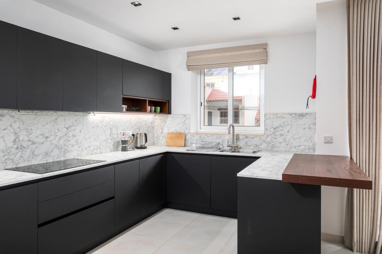Modern 3Br Stylish Apartment With Large Balcony - Close To St Julians And St Georges Bay Is-Swieqi Exterior foto